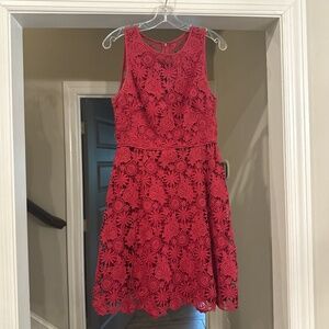 Burgundy White House black market dress